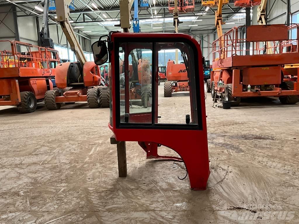 Yanmar Vio 25-6 Kabine in notranjost
