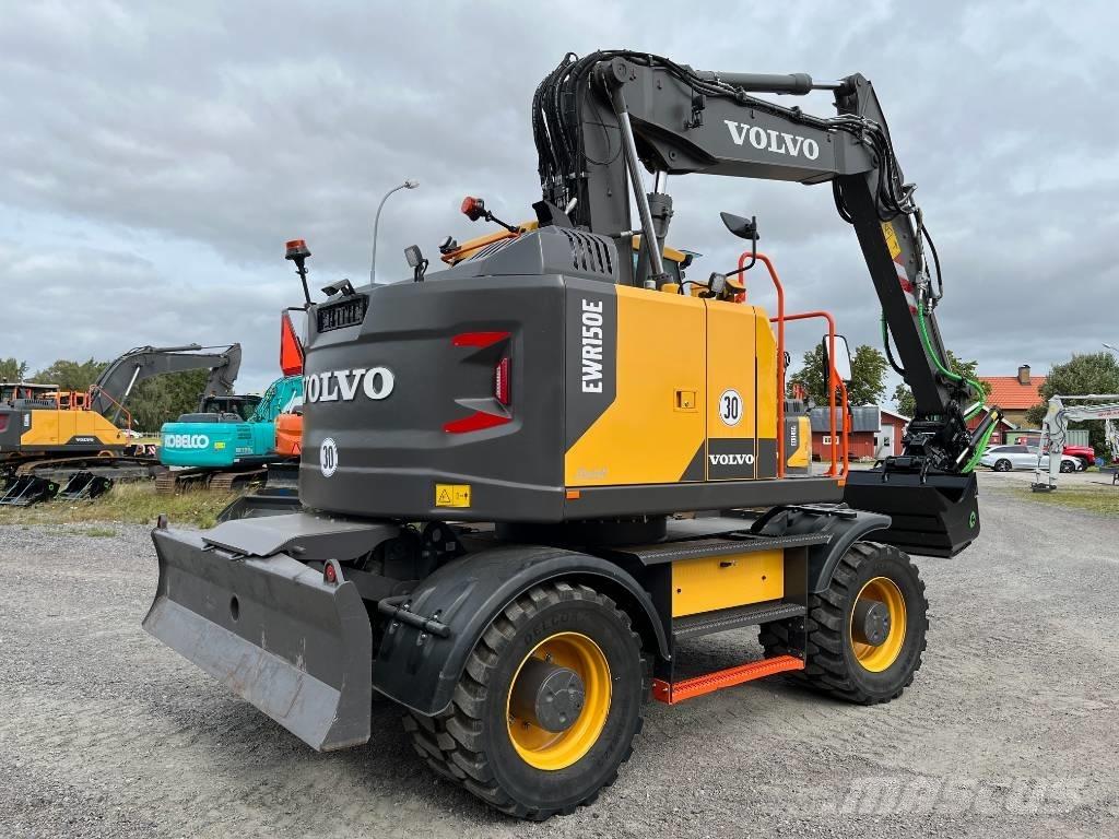 Volvo EWR 150 E Bagri na kolesih