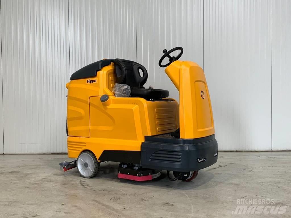  Hippo AR-S10 Cestni pometači