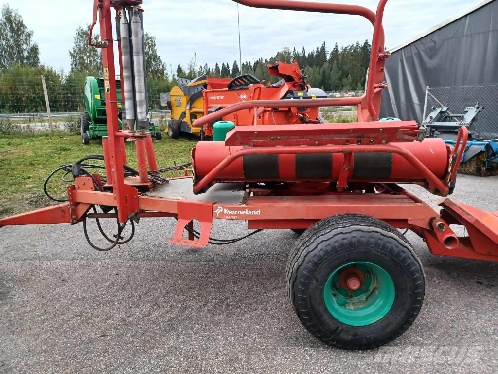 Kverneland 7517 Stroji za zavijanje