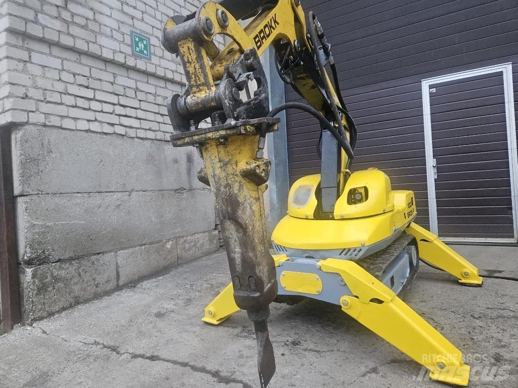 Brokk 100 Rušilni bagri