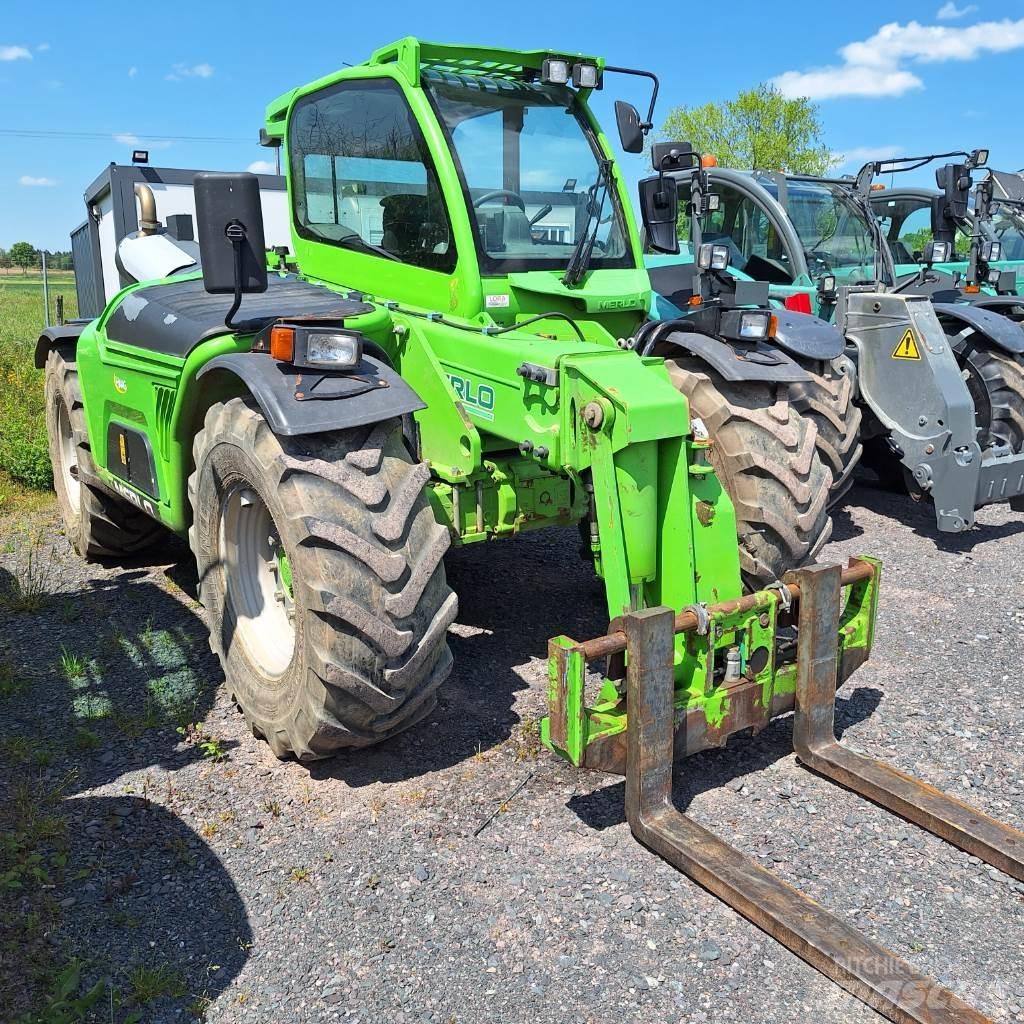 Merlo TF 42.7 Kmetijski teleskopski nakladalci