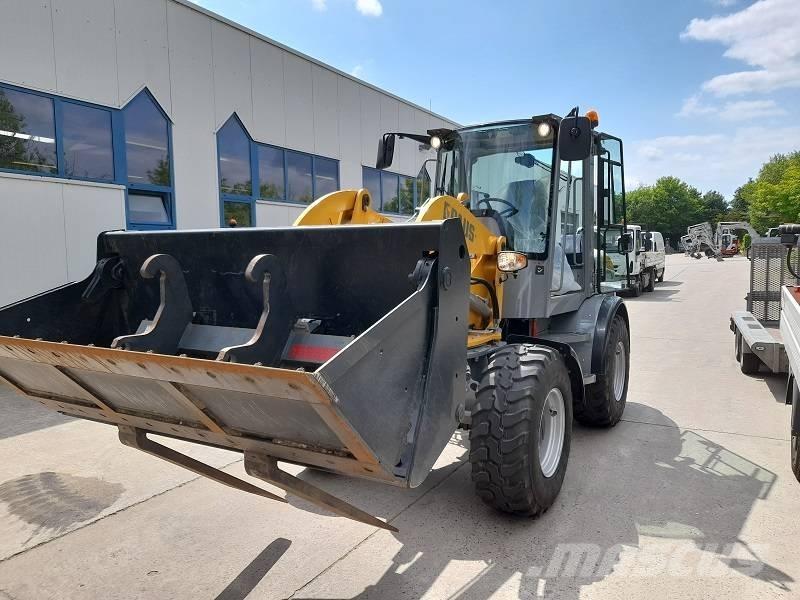Paus SL 9075 Kolesni nakladalci