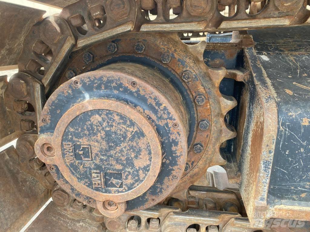 CAT 330 Bagri goseničarji