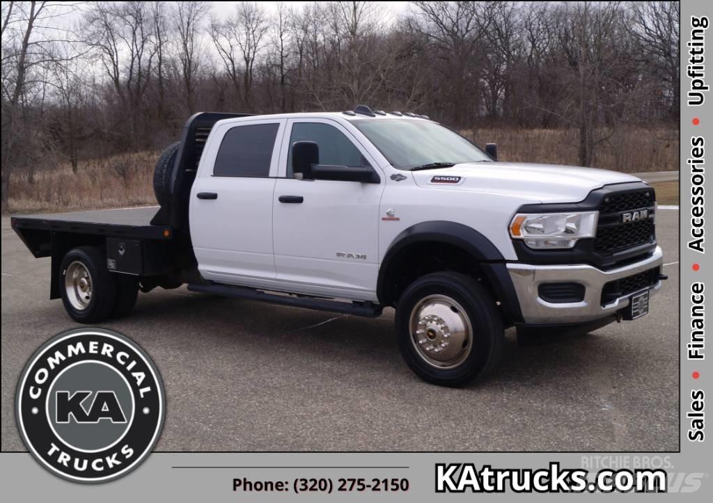 RAM 5500 TRADESMAN Tovornjaki s kesonom/platojem
