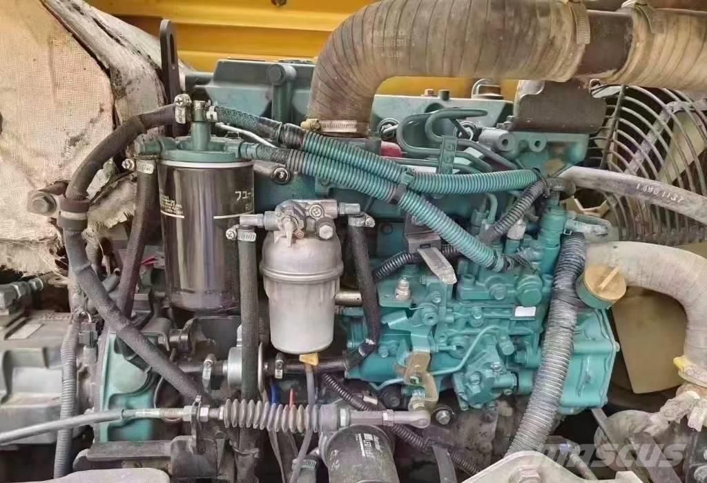 Volvo EC 80 D Bagri goseničarji