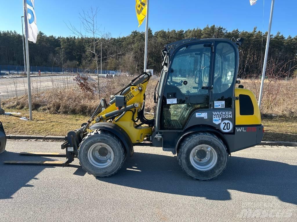 Wacker Neuson WL 25 Kolesni nakladalci