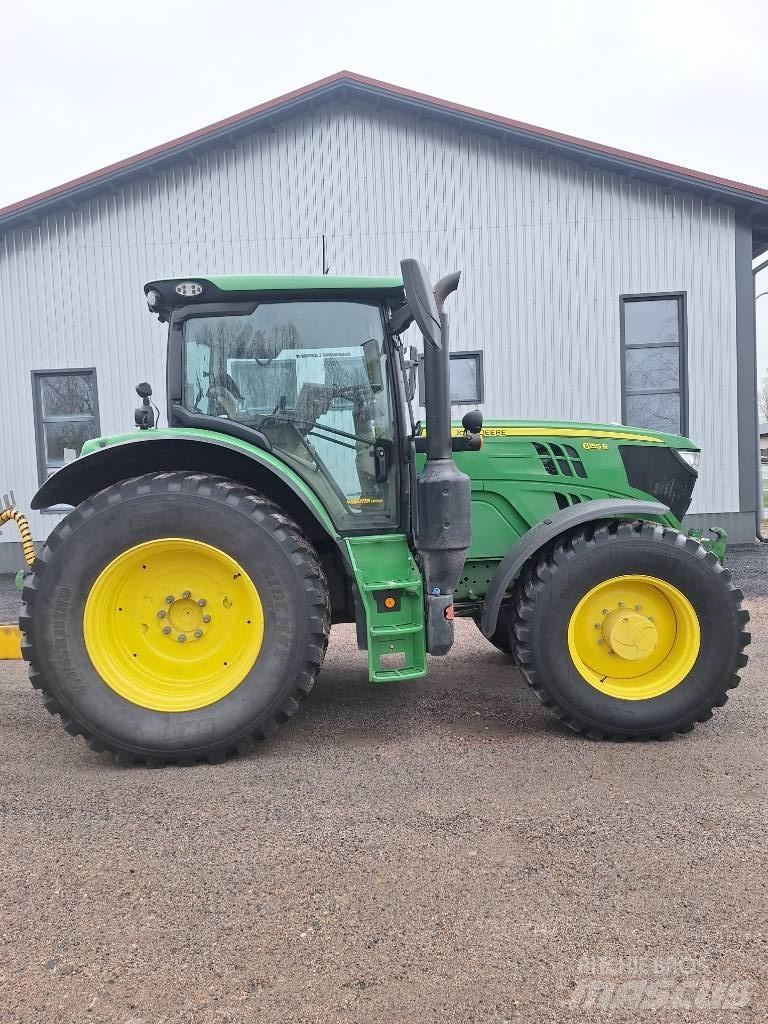 John Deere 6155R Traktorji