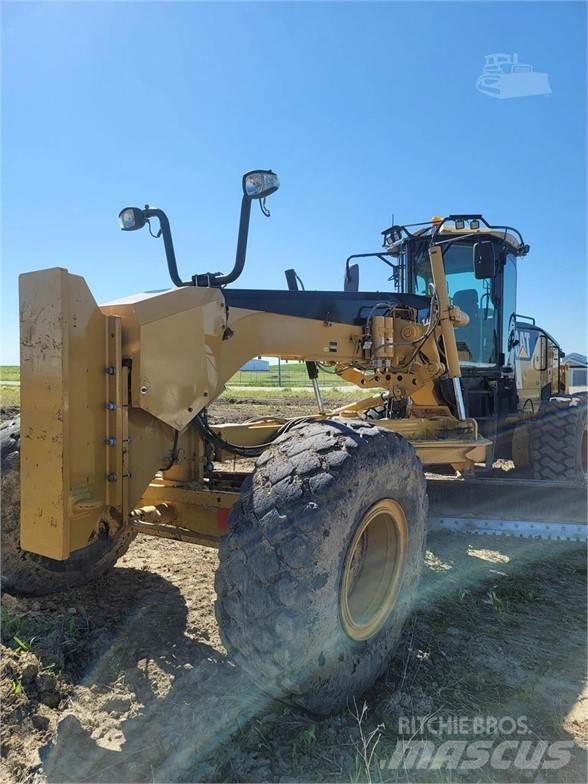 CAT 14M Grederji