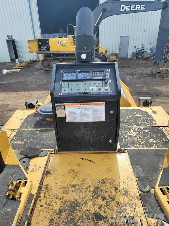 CAT AP-655C Asfaltni finišerji
