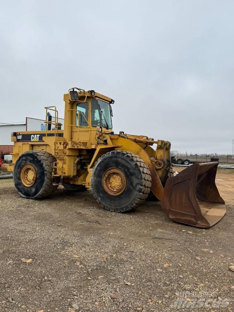 CAT 980 F Kolesni nakladalci