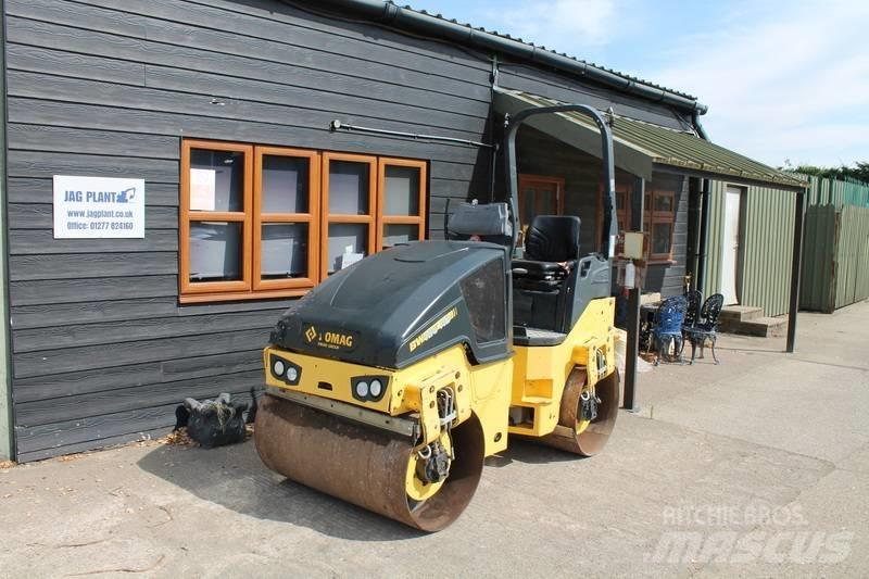 Bomag BW 120 AD-5 Dvojni valjarji