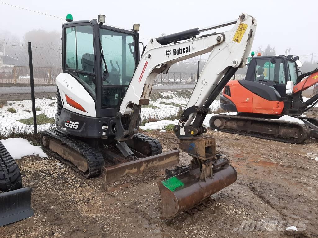 Bobcat E 26 Mini bagri <7t