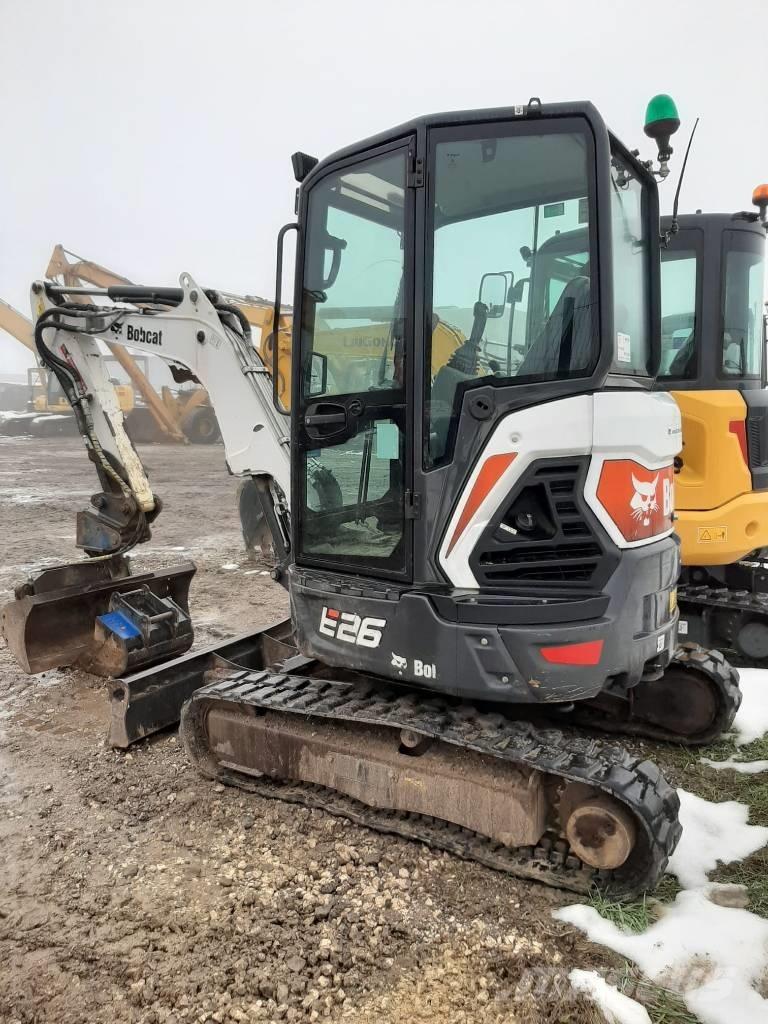 Bobcat E 26 Mini bagri <7t