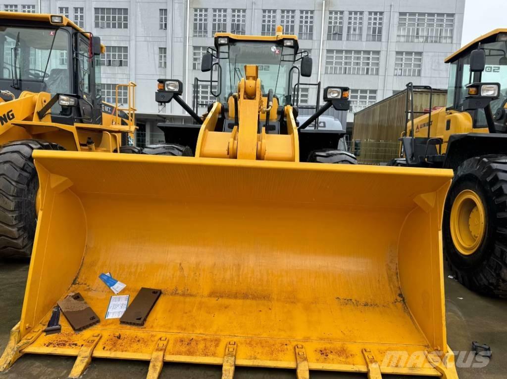 SDLG LG 956 L Kolesni nakladalci