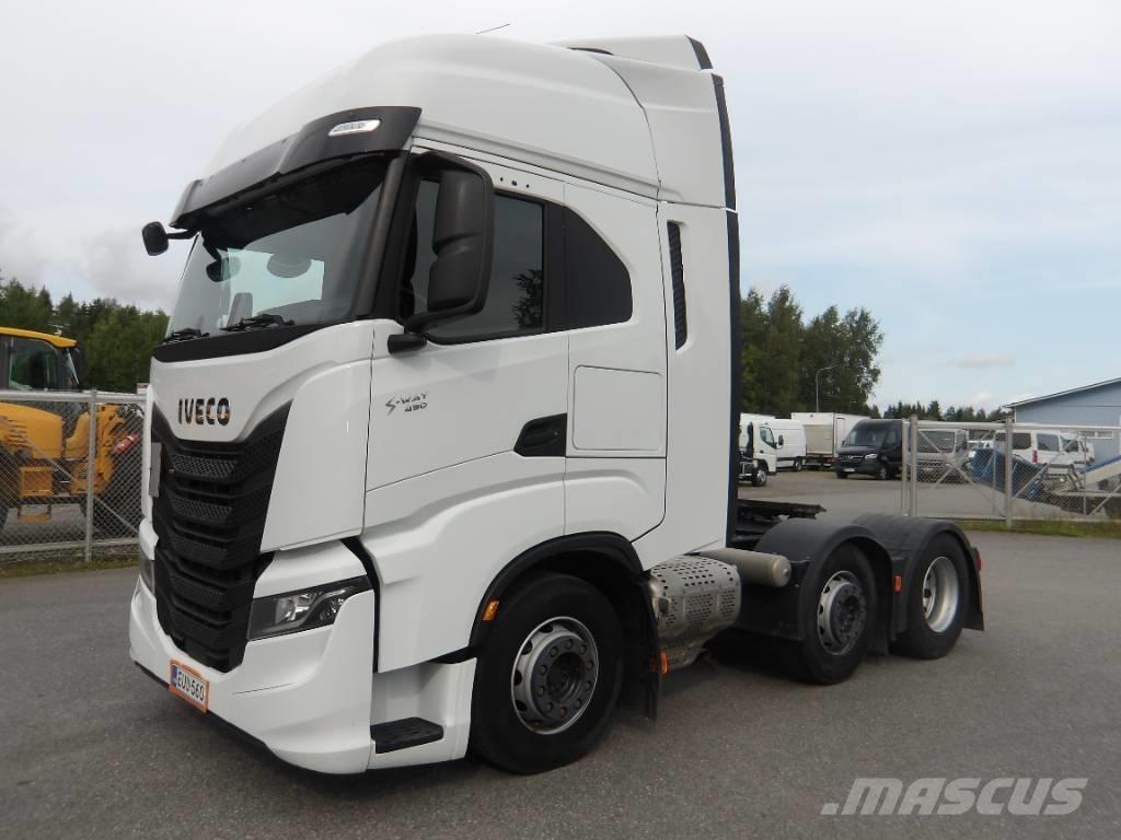 Iveco AS 440 STX Vlačilci