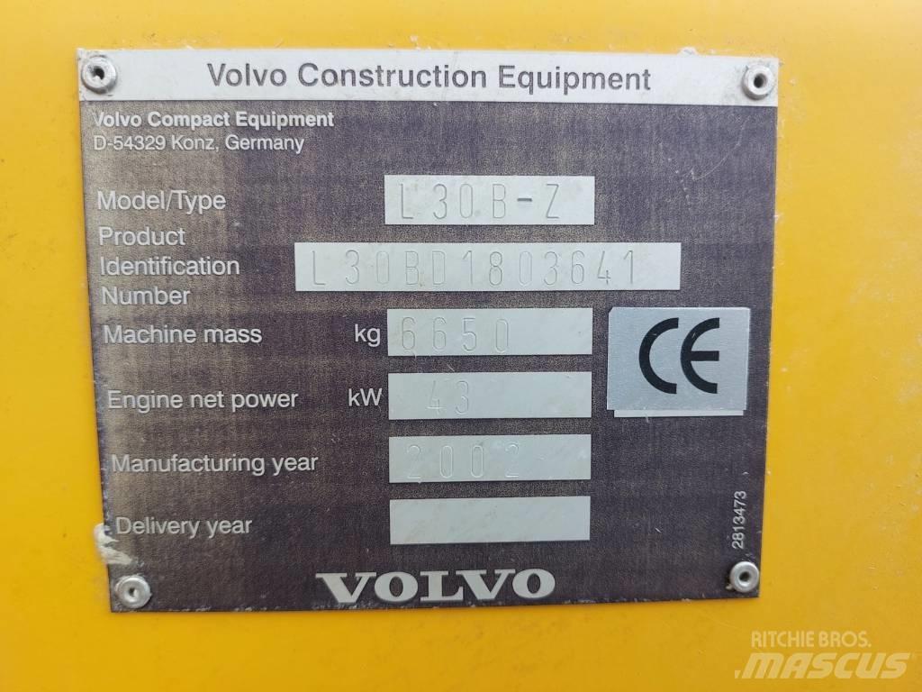 Volvo L 30 B Kolesni nakladalci