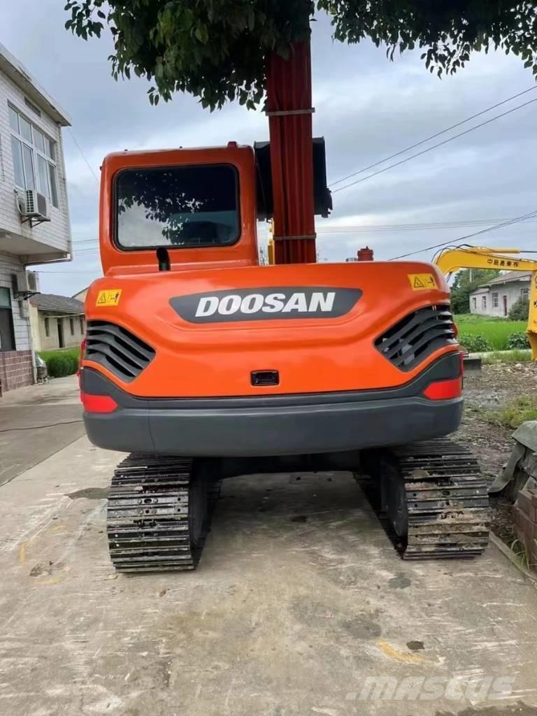 Doosan DX75-9C Midi bagri 7t – 12t