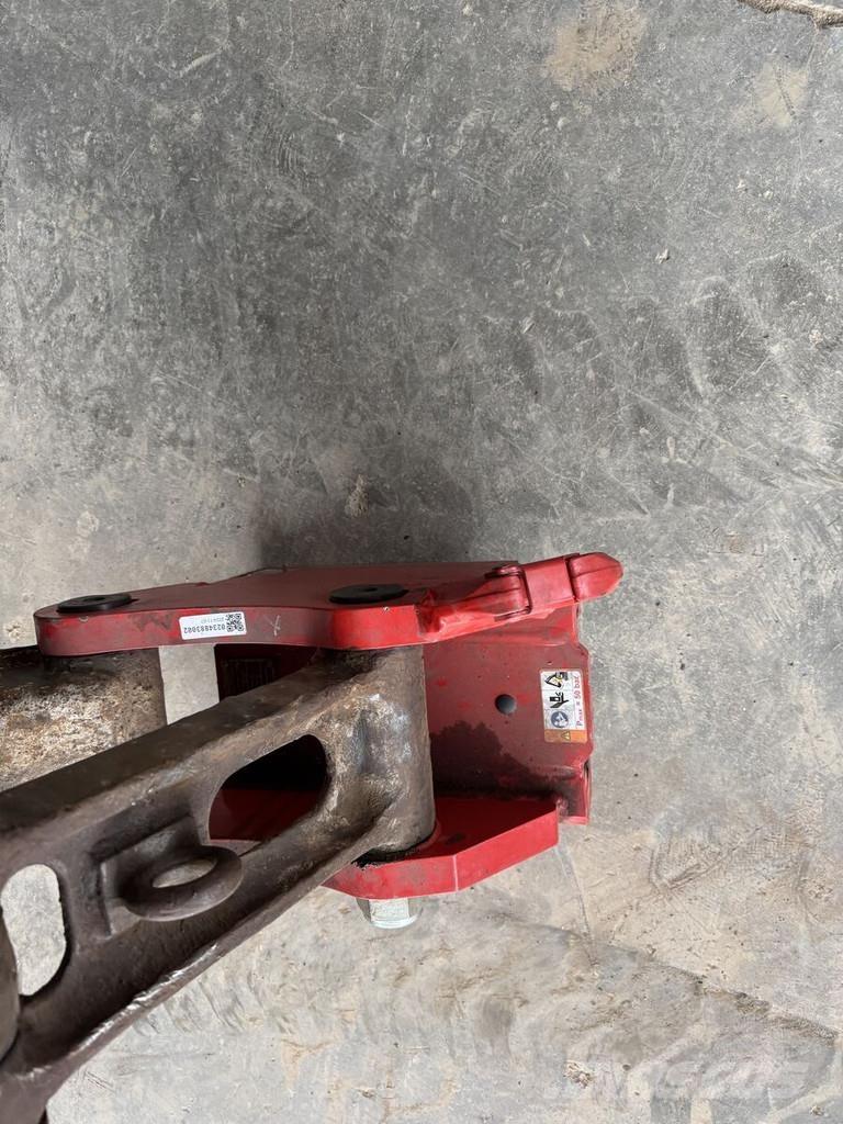 Takeuchi TB260 Mini bagri <7t