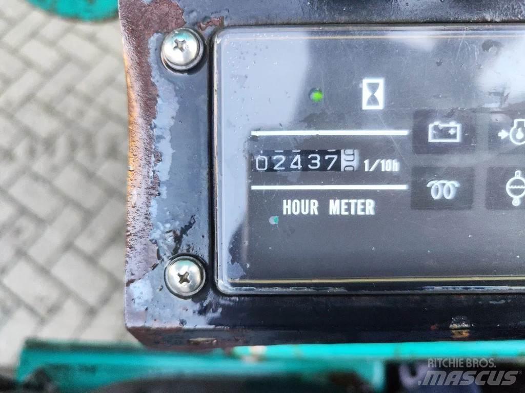 Maeda MC 305 Mini žerjavi