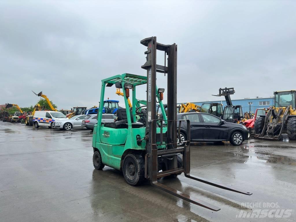 Mitsubishi FD15 Dizelski viličarji