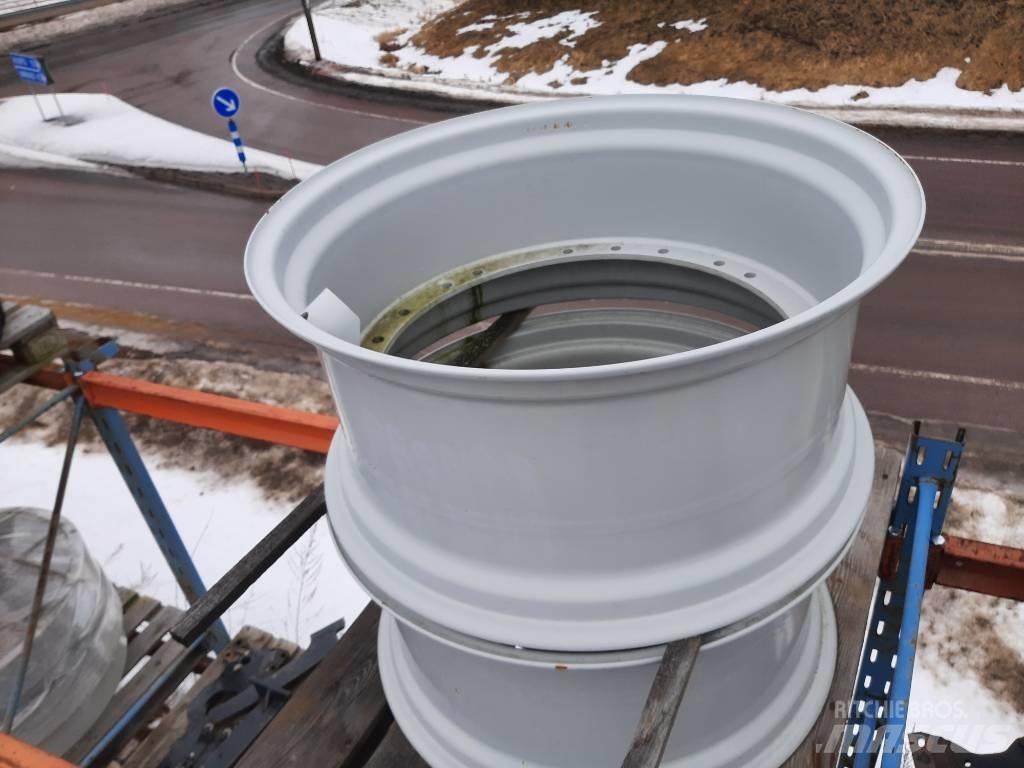  Vanne 13x28 pari Gume, kolesa in platišča