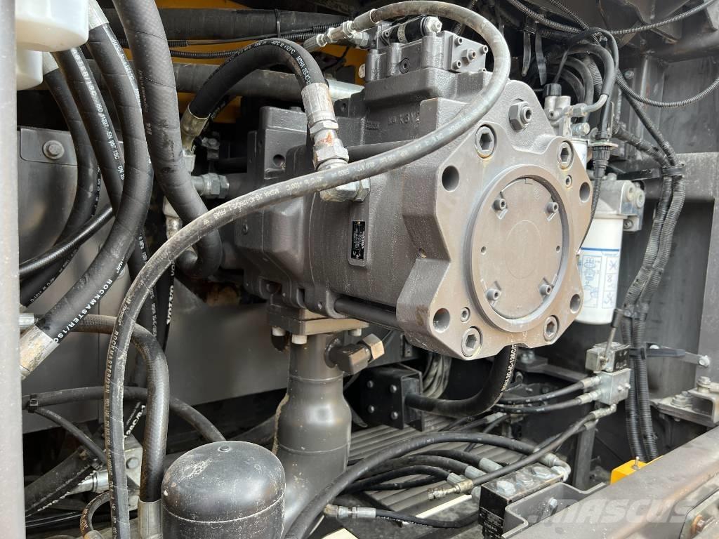 Volvo EC750E L Bagri goseničarji