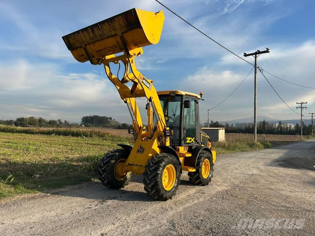 JCB 409 BZX Kolesni nakladalci