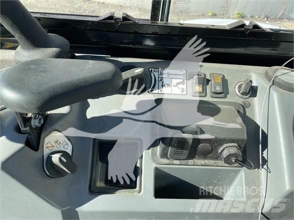 Bobcat E35R2 Mini bagri <7t
