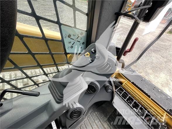 CAT 289D3 Skid steer mini nakladalci