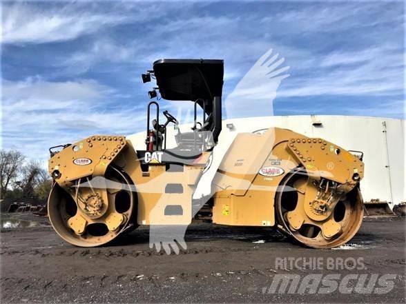 CAT CB64 Enojni valjarji