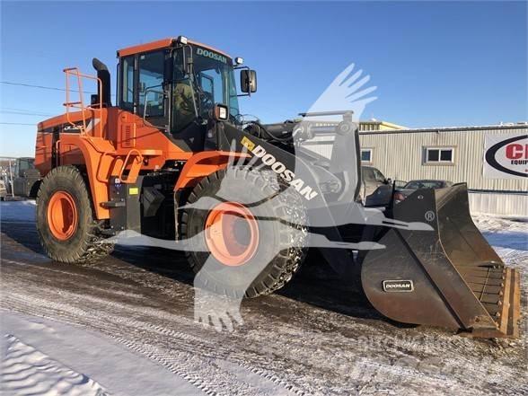 Doosan DL300 Kolesni nakladalci