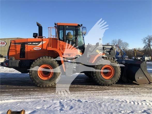 Doosan DL300 Kolesni nakladalci
