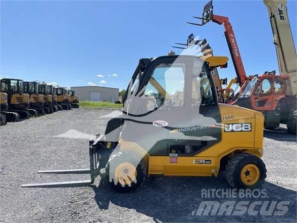 JCB 35 Teleskopski viličarji