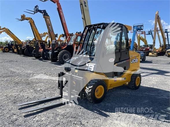 JCB 35 Teleskopski viličarji