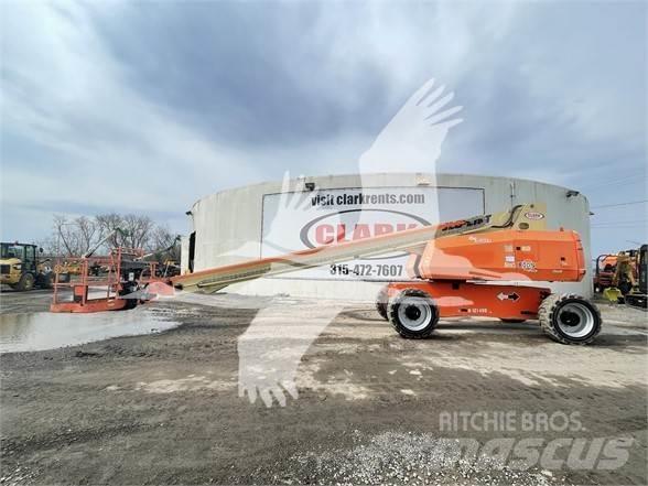 JLG 800S Teleskopske dvižne ploščadi