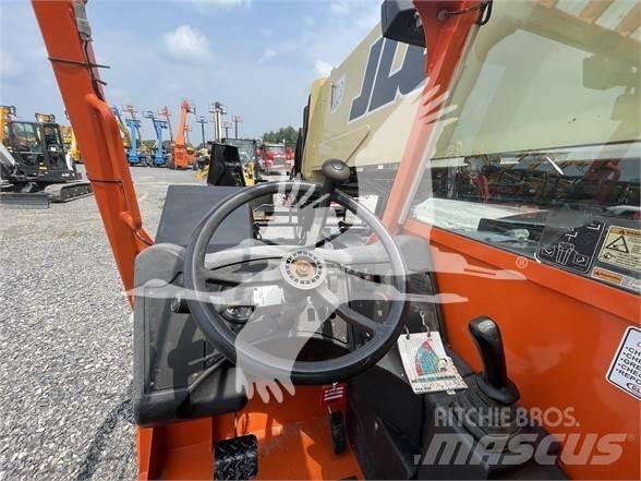 JLG G12-55A Teleskopski viličarji