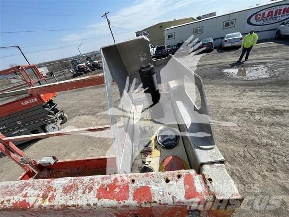 SkyJack SJ3219 Škarjaste dvižne ploščadi
