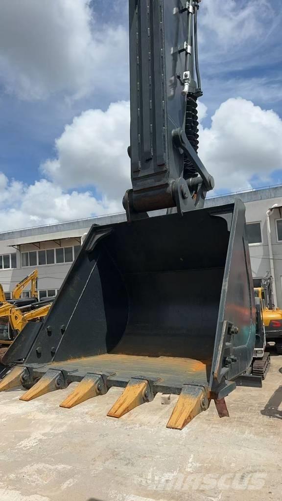 Hyundai r220lc-9s Midi bagri 7t – 12t
