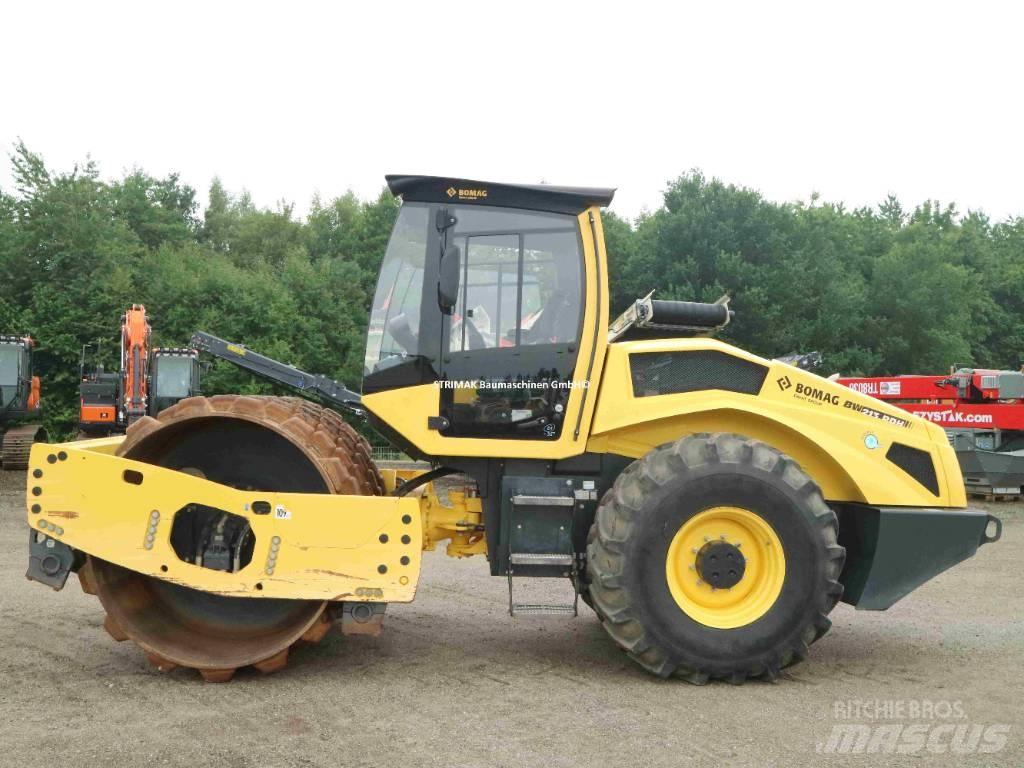 Bomag BW 213 PDH-5 Kompaktorji tal