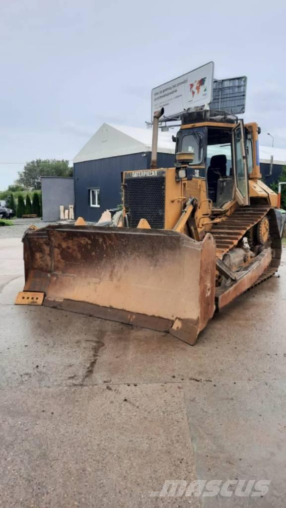 CAT D 6 M XL Buldožerji goseničarji