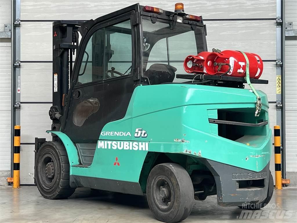 Mitsubishi FG 55 N Plinski viličarji