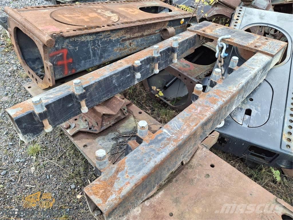 Komatsu 855 Druge komponente