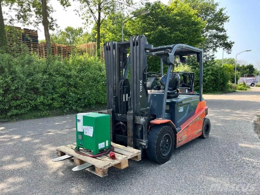 Toyota 8FBMT45 Električni viličarji