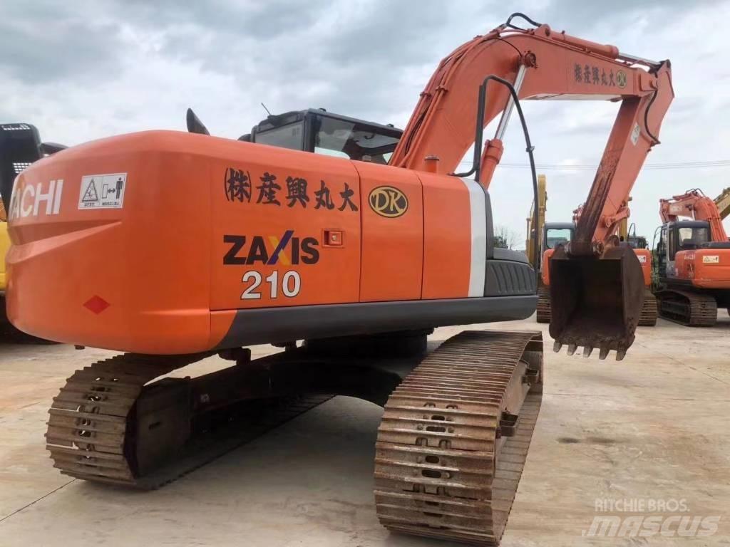 Hitachi ZX 210 Bagri goseničarji