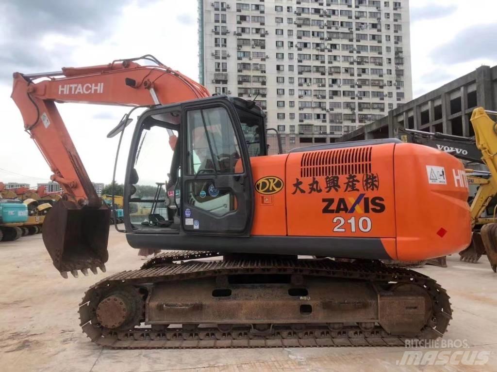 Hitachi ZX 210 Bagri goseničarji