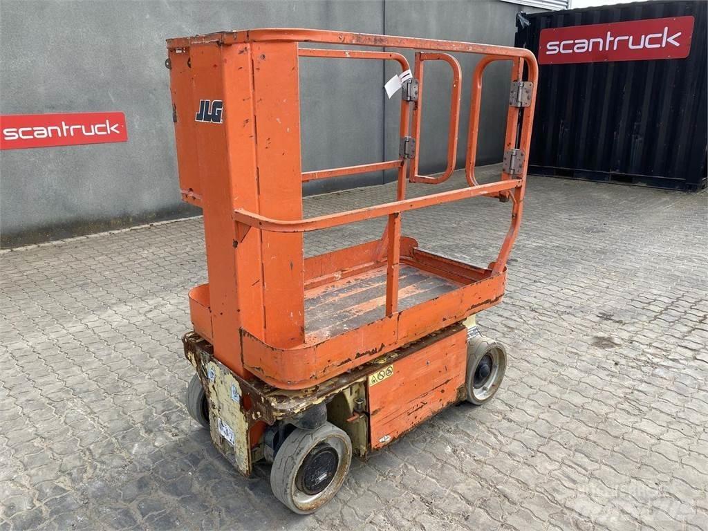 JLG 1230ES Vertikalna dvigala