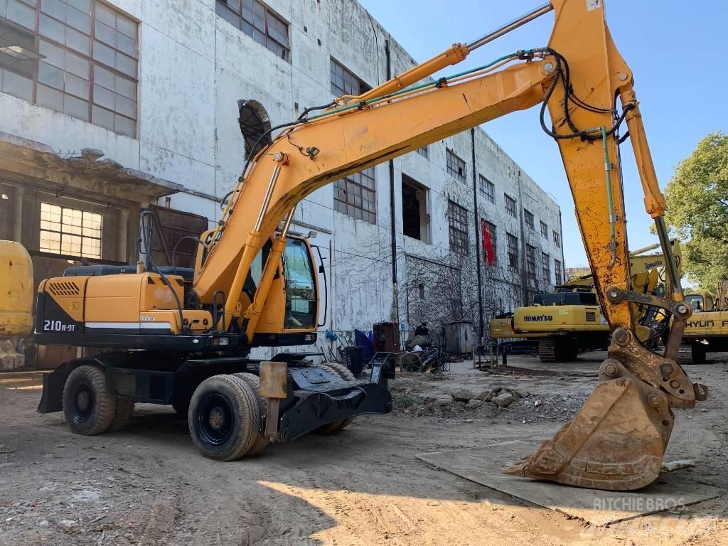 Hyundai R210W-9 Bagri na kolesih