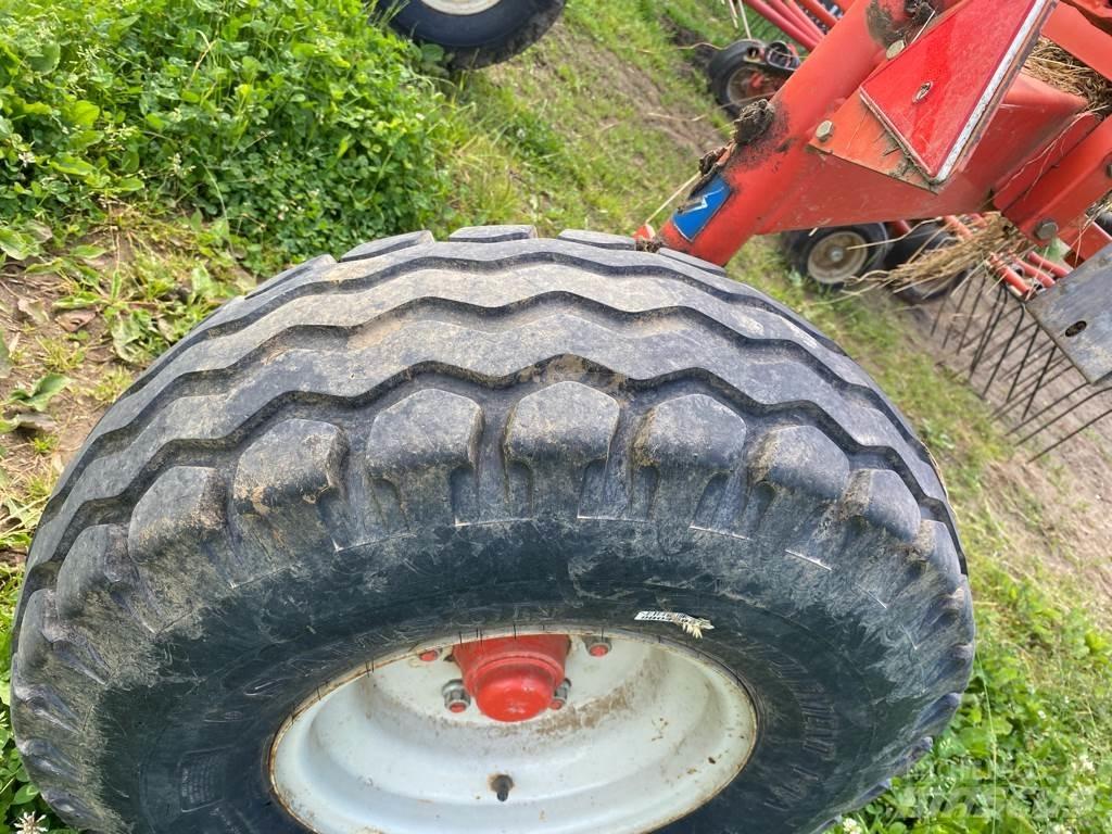 Kuhn GA 7301 Zgrabljalniki