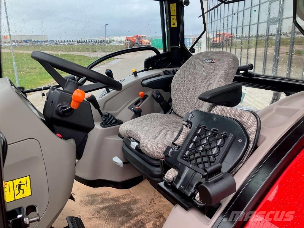 Case IH Farmall 100A Traktorji